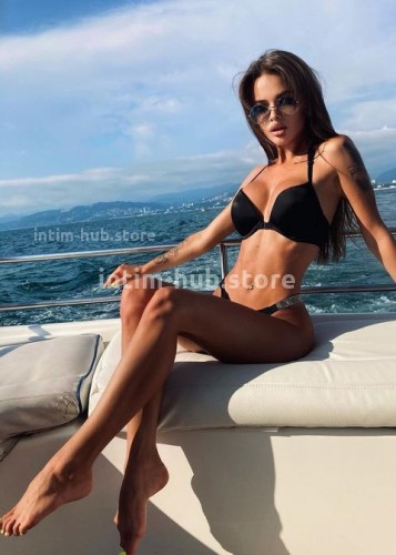 Нелли, Г. Ковров